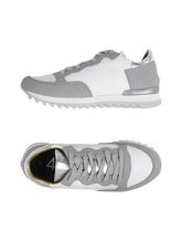 QUATTROBARRADODICI Sneakers & Tennis shoes basse donna