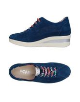 WALK by MELLUSO Sneakers & Tennis shoes basse donna