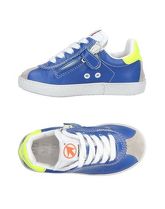 MOMINO Sneakers & Tennis shoes basse uomo