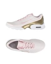 NIKE Sneakers & Tennis shoes basse donna