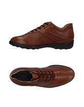 TOD'S Sneakers & Tennis shoes basse uomo