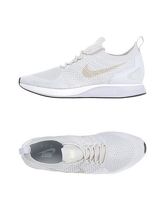 NIKE Sneakers & Tennis shoes basse uomo