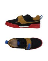 STELLA McCARTNEY Sneakers & Tennis shoes basse uomo