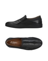 SVNTY Sneakers & Tennis shoes basse uomo
