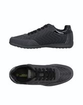 VERSACE JEANS Sneakers & Tennis shoes basse uomo