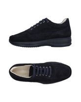 BRUNO VERRI Sneakers & Tennis shoes basse uomo