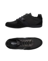 MOSCHINO Sneakers & Tennis shoes basse uomo