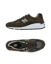 NEW BALANCE Sneakers & Tennis shoes basse uomo