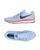 NIKE Sneakers & Tennis shoes basse donna