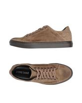 PIERRE DARRÉ Sneakers & Tennis shoes basse uomo