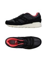 SAUCONY Sneakers & Tennis shoes basse uomo