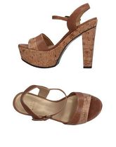 STUART WEITZMAN Sandali donna