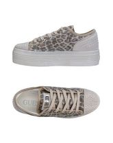 GUESS Sneakers & Tennis shoes basse donna