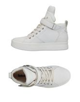 TIMBERLAND Sneakers & Tennis shoes alte donna