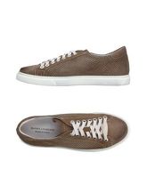 DANIELA FARGION Sneakers & Tennis shoes basse uomo