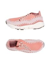 NIKE Sneakers & Tennis shoes basse donna