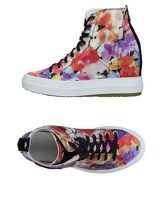 RUCO LINE Sneakers & Tennis shoes alte donna