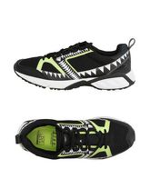 STRD by VOLTA FOOTWEAR Sneakers & Tennis shoes basse uomo