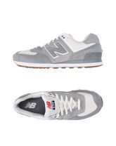 NEW BALANCE Sneakers & Tennis shoes basse uomo