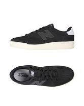 NEW BALANCE Sneakers & Tennis shoes basse uomo