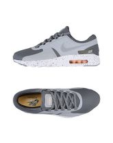 NIKE Sneakers & Tennis shoes basse uomo