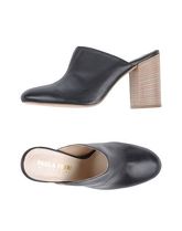 PAOLA FERRI Mules & Zoccoli donna