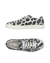 GENEVE Sneakers & Tennis shoes basse donna