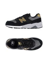 NEW BALANCE Sneakers & Tennis shoes basse donna