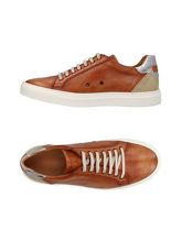 PERTINI Sneakers & Tennis shoes basse uomo