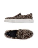 GIENCHI Sneakers & Tennis shoes basse donna