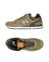 NEW BALANCE Sneakers & Tennis shoes basse uomo