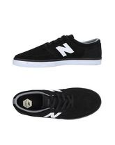 NEW BALANCE Sneakers & Tennis shoes basse uomo