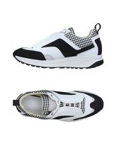 MAISON MARGIELA Sneakers & Tennis shoes basse uomo