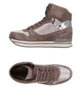 HOGAN Sneakers & Tennis shoes alte donna