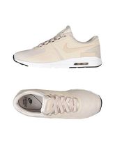 NIKE Sneakers & Tennis shoes basse donna