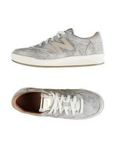 NEW BALANCE Sneakers & Tennis shoes basse donna