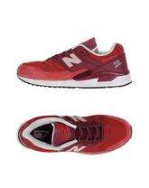 NEW BALANCE Sneakers & Tennis shoes basse uomo