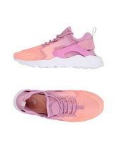 NIKE Sneakers & Tennis shoes basse donna