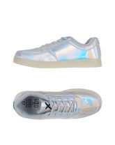 WIZE & OPE Sneakers & Tennis shoes basse uomo