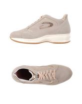 ALBERTO GUARDIANI Sneakers & Tennis shoes basse donna