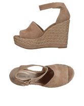 STUART WEITZMAN Sandali donna