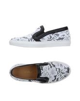 CARLA F Sneakers & Tennis shoes basse donna