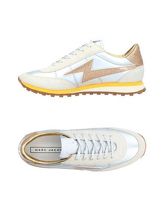 MARC JACOBS Sneakers & Tennis shoes basse donna