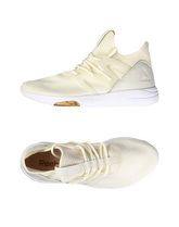 REEBOK Sneakers & Tennis shoes basse donna