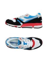 DIADORA Sneakers & Tennis shoes basse uomo