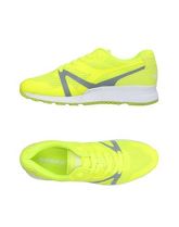 DIADORA Sneakers & Tennis shoes basse uomo