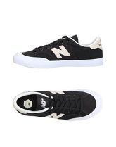 NEW BALANCE Sneakers & Tennis shoes basse uomo