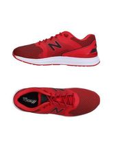 NEW BALANCE Sneakers & Tennis shoes basse uomo