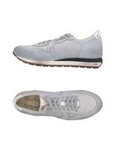 PRIMABASE Sneakers & Tennis shoes basse uomo