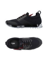 FENDI Sneakers & Tennis shoes basse uomo